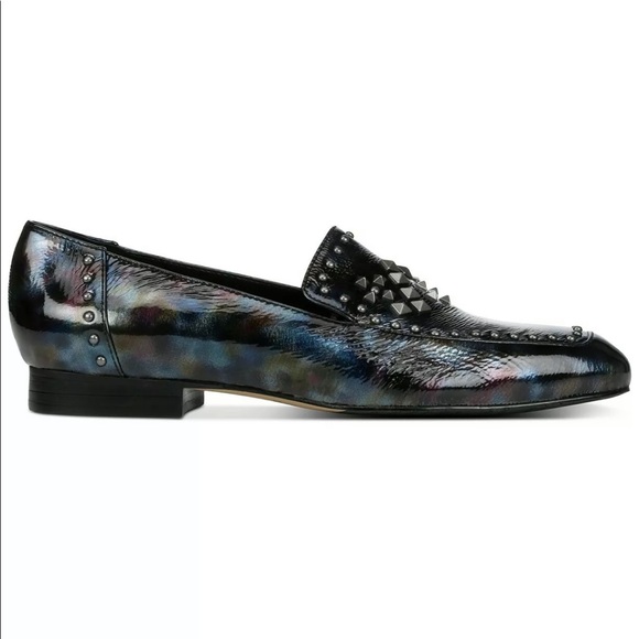 Women's Donald J Pliner Lukas Loafers - Picture 2 of 5